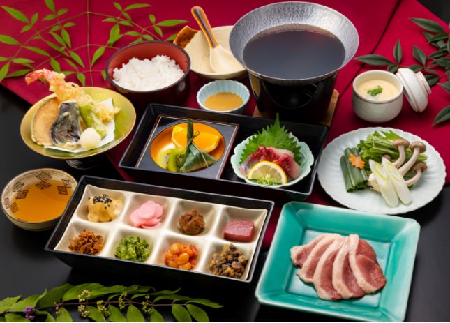 鴨鍋御膳（花） 写真